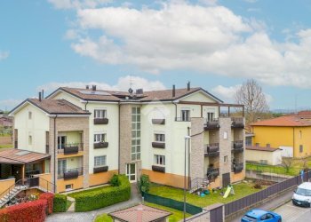 Trilocale Vicolo Ivo Cobianchi, Parma - foto 3