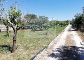 Magazzino Traversa Vallone Carancino, Siracusa - foto 1