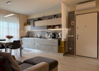 Trilocale Via Castellanza, Milano (zona Gallaratese) - foto 8