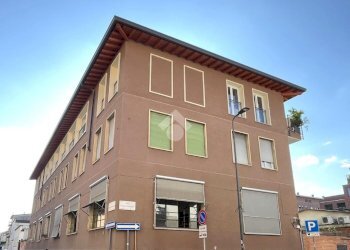 Trilocale Via davanzati bernardo, Milano (zona Dergano) - foto 2