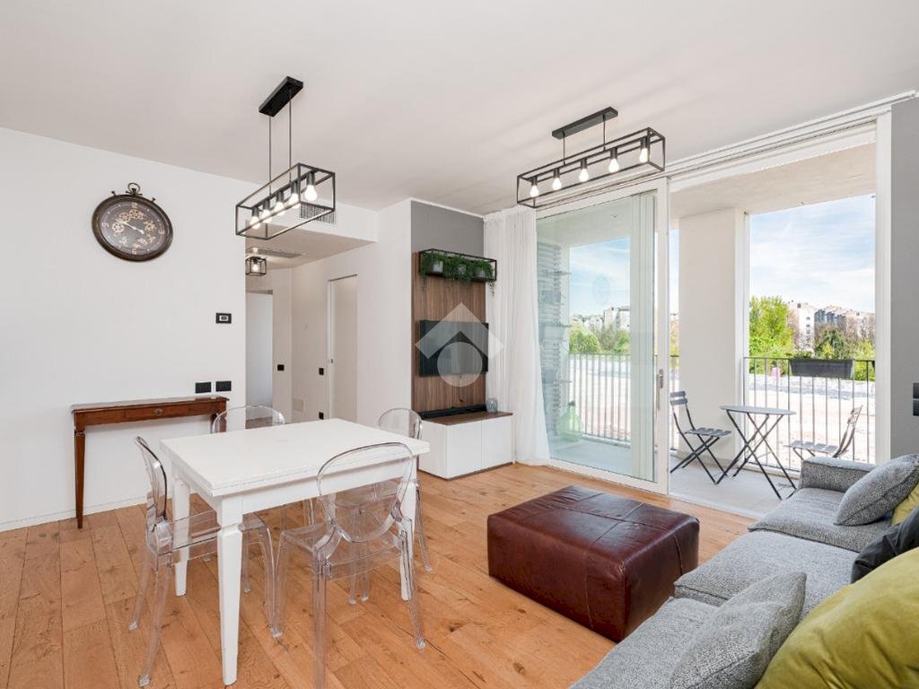 Trilocale Viale Giovanni Suzzani, Milano (zona Bicocca) - foto 1