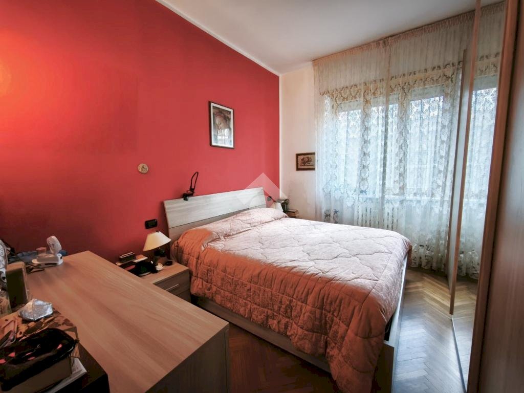 Trilocale Via Monte Rosa, Torino (zona Regio Parco) - foto 1