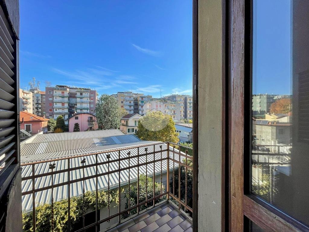 Quadrilocale Via Pellegrino Rossi, Milano (zona Affori) - foto 2