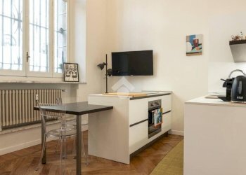 Bilocale Via Andrea Doria, Torino (zona Centro) - foto 2