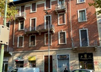 Trilocale via GIAMBELLINO 71, Milano (zona Giambellino) - foto 2