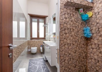 Trilocale Strada Antica di Collegno, Torino (zona Parella) - foto 10