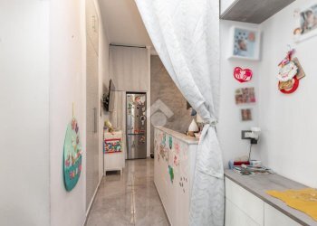 Trilocale Strada Antica di Collegno, Torino (zona Parella) - foto 15