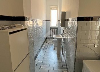 Four-room apartment Via Malta, Torino (neighborhood San Paolo) - photo 25