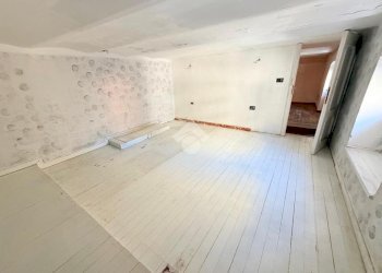 Quadrilocale Via Umberto Bertolotti, Genova (zona Cornigliano) - foto 5