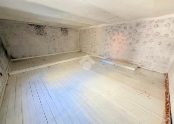 Quadrilocale Via Umberto Bertolotti, Genova (zona Cornigliano) - foto 7