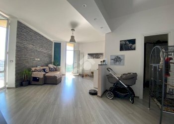 Quadrilocale Via Coronata, Genova (zona Coronata) - foto 2