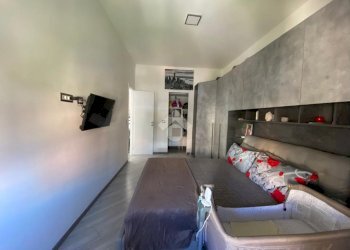 Quadrilocale Via Coronata, Genova (zona Coronata) - foto 16