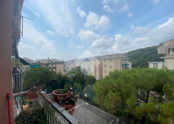 Quadrilocale Via Stefanina Moro, Genova (zona Quezzi) - foto 1
