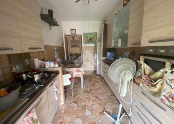 Quadrilocale Via Stefanina Moro, Genova (zona Quezzi) - foto 43