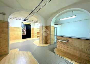 One-room apartment Corso Agostino Ricci, Savona (neighborhood Oltreletimbro) - photo 3