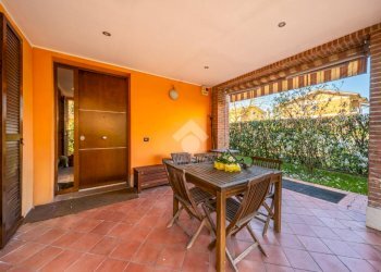 Terraced Villa Via Ferruccio Cambi, Modena (neighborhood Villanova) - photo 1