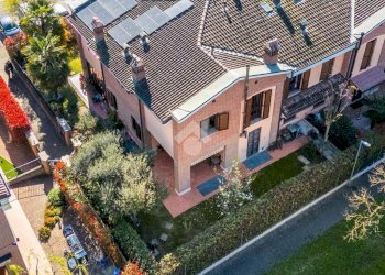 Terraced Villa Via Ferruccio Cambi, Modena (neighborhood Villanova) - photo 28