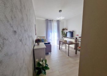 Three-room apartment Via Giacinto Menotti Serrati, San Giuliano Milanese - photo 5