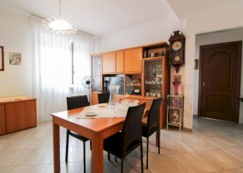 Bilocale Via IV Novembre, Cormano - foto 1