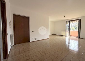 Trilocale Via Giosuè Carducci, Santo Stefano Ticino - foto 1