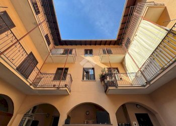 Quadrilocale Via Santa Maria, Oleggio - foto 1