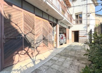 Villa Quadrifamiliare Via Cavour, Pasturana - foto 4