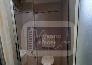 Negozio Rotonda Piero Maroncelli, Torino (zona Nizza Millefonti) - foto 5