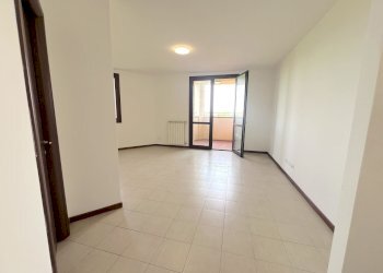 One-room apartment Malalbergo - photo 6