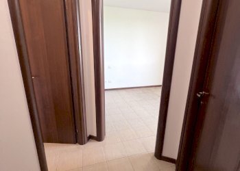 One-room apartment Malalbergo - photo 9