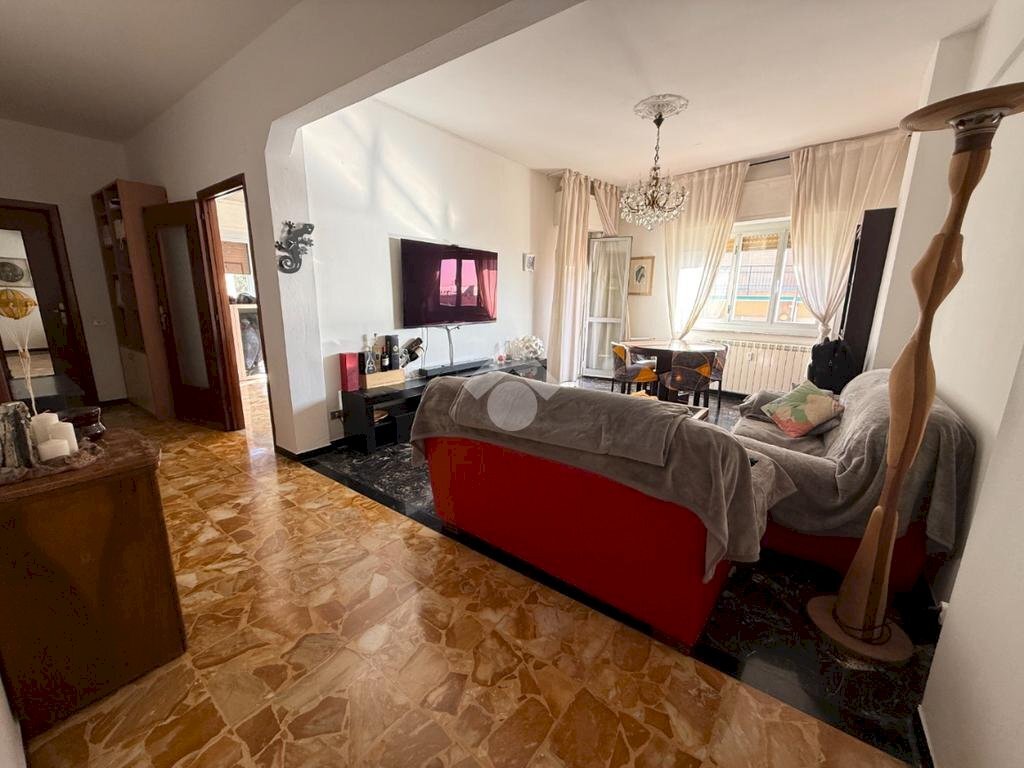 Four-room apartment Via dei Ceramisti, Albissola Marina - photo 3