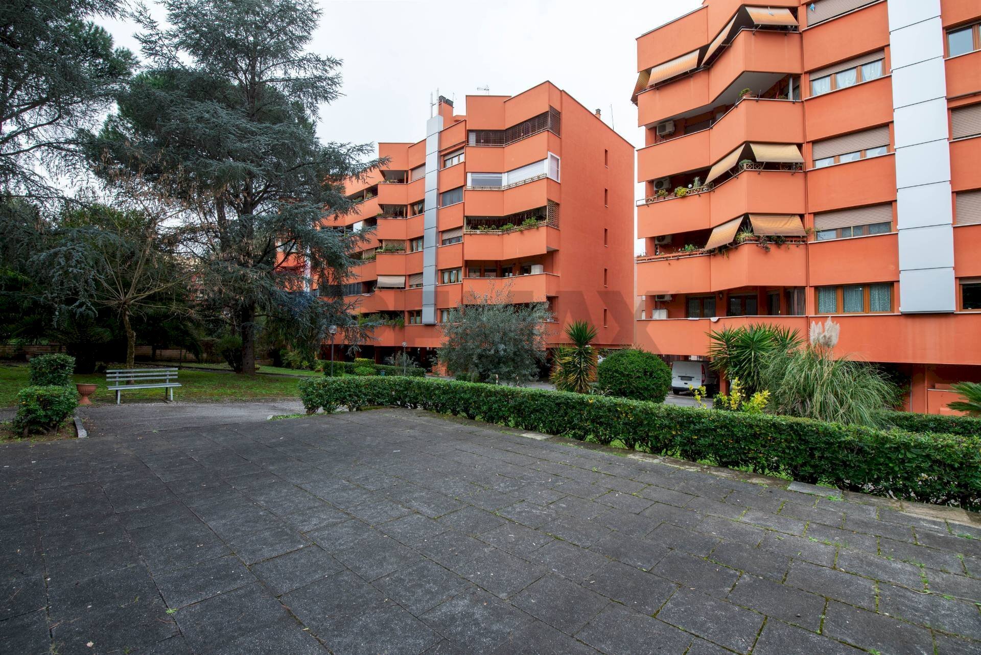 Edificio all\'aperto - Three-room apartment via Carlo Bertinazzi
 
25, Roma - photo 1
