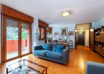 Sala da pranzo - Three-room apartment via Carlo Bertinazzi
 
25, Roma - photo 5