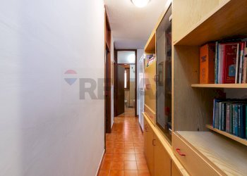 Hall / corridoio - Three-room apartment via Carlo Bertinazzi
 
25, Roma - photo 10