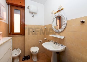 Bagno - Three-room apartment via Carlo Bertinazzi
 
25, Roma - photo 18