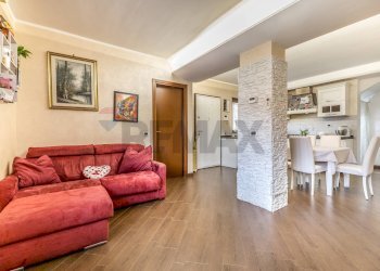 Sala da pranzo - Three-room apartment via avola, Roma - photo 11