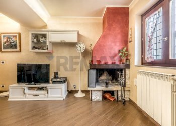 Soggiorno - Three-room apartment via avola, Roma - photo 18