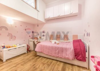Camera / camera da letto - Three-room apartment via avola, Roma - photo 27