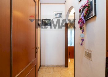 Hall / corridoio - Quadrilocale VIA LONDRA
 
4, Ciampino - foto 15