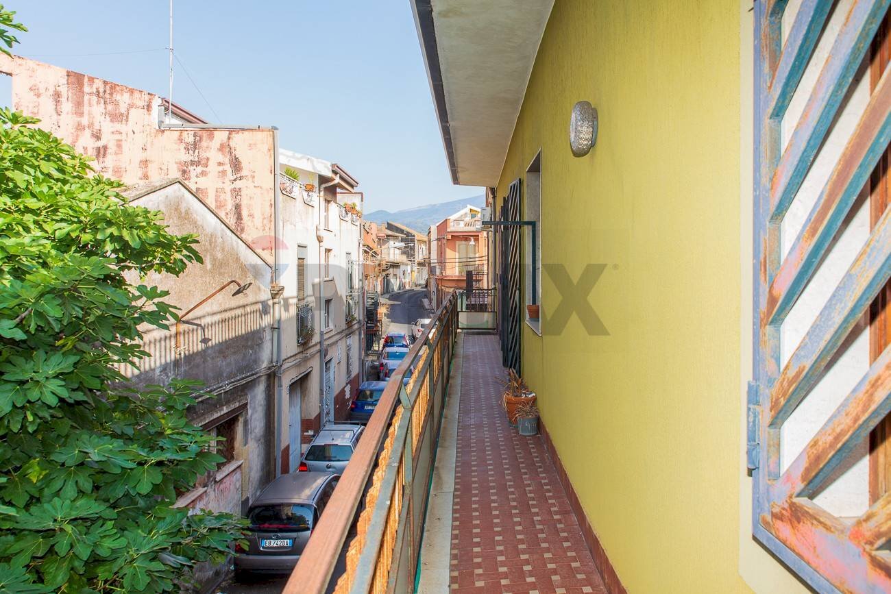 Balcone - Appartamento Via Capitano Lo Faro
 
62, San Giovanni la Punta - foto 1