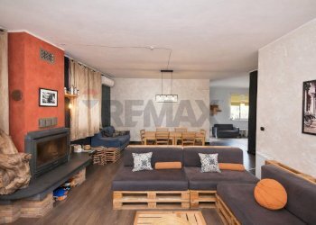 Sala da pranzo - Appartamento Via Luigi Orlando
 
152, Giarre - foto 1