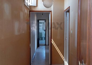 Hall / corridoio - Quadrilocale Via Grassi
 
63, Catania - foto 4