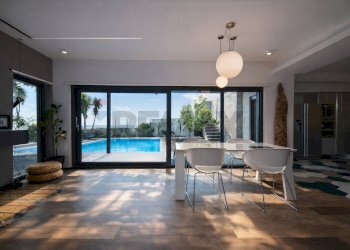 Sala da pranzo - Villa Vico primo/Via Savoca
 
36, Santa Teresa di Riva - foto 10