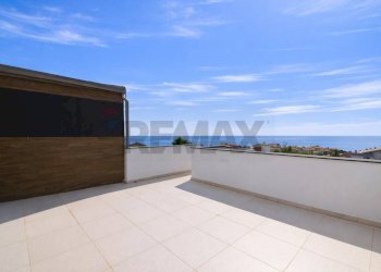 Terrazza - Villa Vico primo/Via Savoca
 
36, Santa Teresa di Riva - foto 26