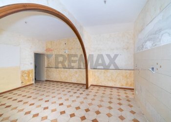 Ricezione / Lobby - Trilocale Via Dei Sanguinelli
 
45/47, Catania - foto 5