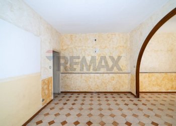 Stanza vuota - Trilocale Via Dei Sanguinelli
 
45/47, Catania - foto 7