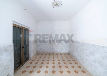 Stanza vuota - Trilocale Via Dei Sanguinelli
 
45/47, Catania - foto 20