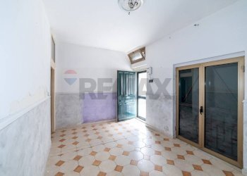 Stanza vuota - Trilocale Via Dei Sanguinelli
 
45/47, Catania - foto 23