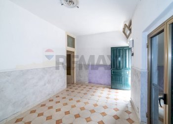 Ricezione / Lobby - Trilocale Via Dei Sanguinelli
 
45/47, Catania - foto 24
