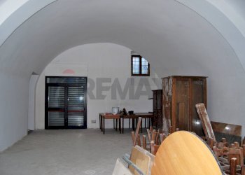 Sala da pranzo - Locale Commerciale L'Aquila - foto 4