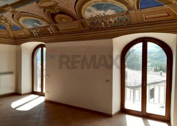 Stanza vuota - Casa indipendente Barete - foto 11